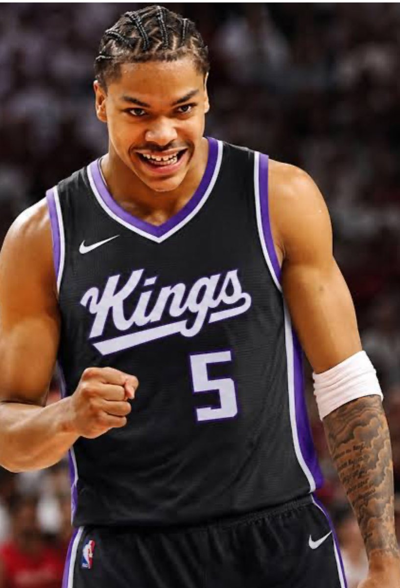 NetsProphet's tweet photo. Nets Nation - how would we feel about this?

Brooklyn Nets:
Domantas Sabonis
2026 Kings 1st 7th overall
2028 Kings 1st (Top 6 Protected)

Sacramento Kings:
Nic Claxton
Nets 2026 1st 6th overall https://t.co/gQoEXZvuO1