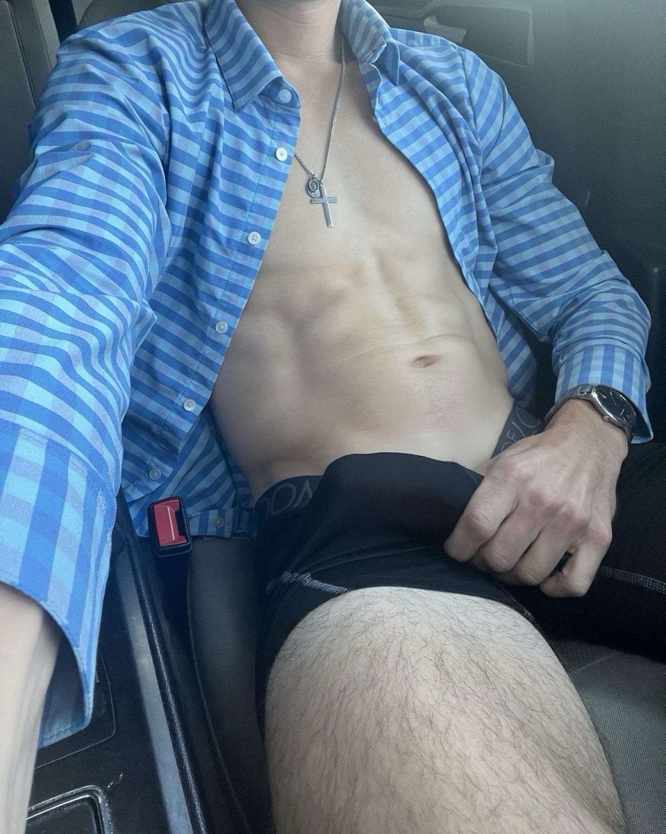 DFWThickBWC's tweet photo. Is this noticeable? #bulge #dickprint #bigcock #bigdick #DTX #Dallas #DFW #DallasTX #Texas #TX #Bull #Stud #BWC #bigwhitecock #hung #thickcock #girth #fatcock #thickdick #fatdick #8inches #showoff #exhibitionist #boytoy https://t.co/5REqPgPuVV
