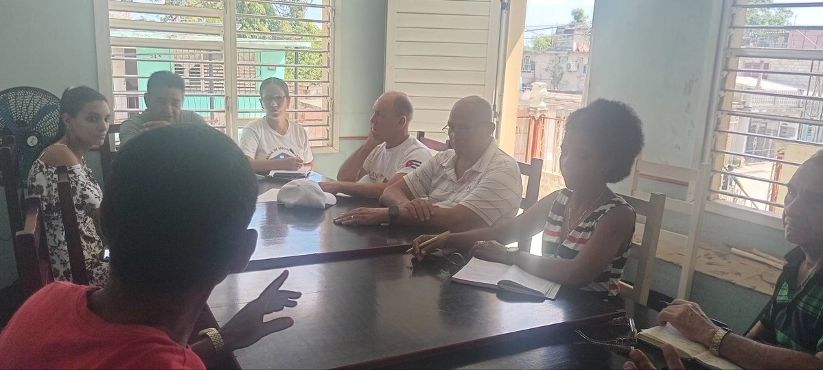 GeneralSagua's tweet photo. Bajo la dirección de la Dra Anniet Pérez, Directora General de Salud se desarrollan: Reunión con los Administradores de las Unidades del Sector y Reunión del Consejo de  Dirección para garantizar los aseguramientos de los servicios prestados a la población Saguera. https://t.co/o60zR6O7iJ