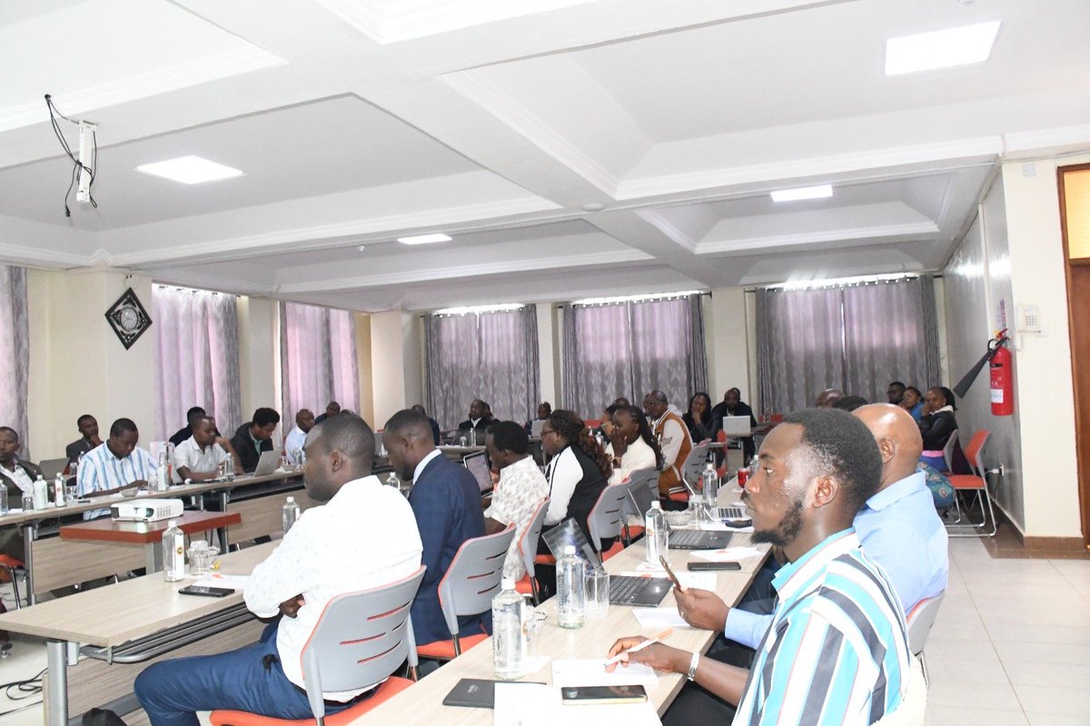 kwashprogram's tweet photo. The daylong engagement began with an overview of the QII Program&amp;  its alignment with the broader objectives of the K-WASH    Participants were divided into six group taken through a technical review of the proposed national standards &amp; infrastructure design framework. https://t.co/OgCOKLw0p5