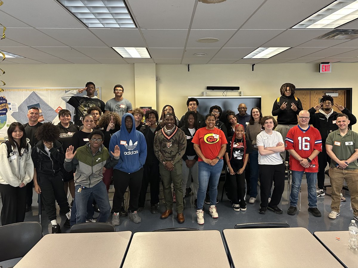 PghPolice's tweet photo. Carrick High School hosted the final Youth Connections session of the school year, bringing together students and officers for an engaging and impactful afternoon.

Thank you to everyone who participated, supported, and contributed to making this last session successful.

We look forward to continuing these valuable relationship-building sessions when the new school year begins.