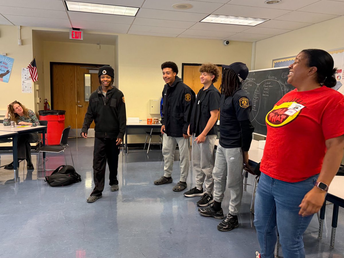 PghPolice's tweet photo. Carrick High School hosted the final Youth Connections session of the school year, bringing together students and officers for an engaging and impactful afternoon.

Thank you to everyone who participated, supported, and contributed to making this last session successful.

We look forward to continuing these valuable relationship-building sessions when the new school year begins.