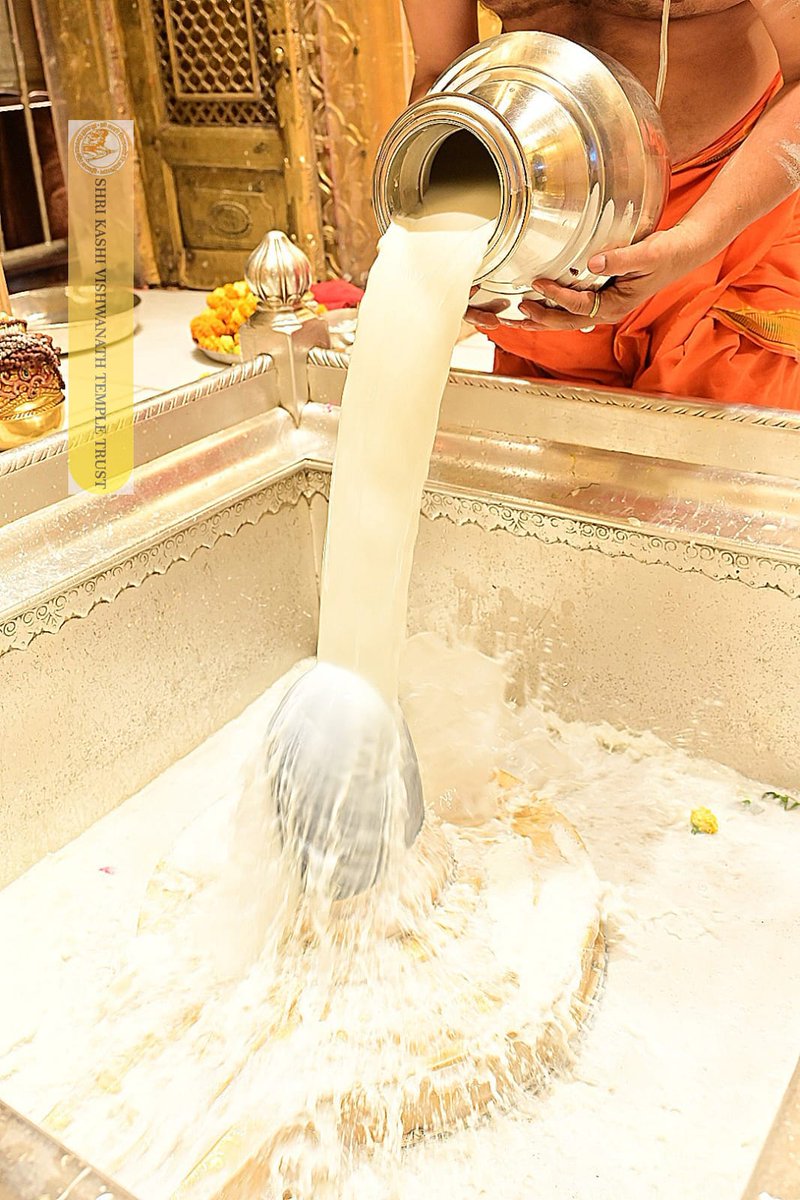 ShriVishwanath's tweet photo. श्री काशी विश्वनाथ जी की श्रृंगार आरती I
#kashivishwanath #kashi #hindu #sanatandharmaसनातन https://t.co/IEmS6qhVQs