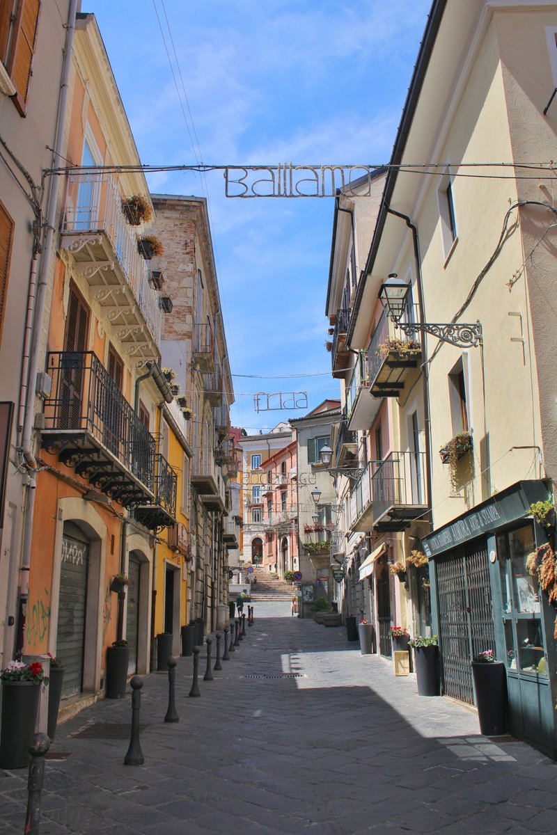 cambuasc's tweet photo. Largo di San Leonardo, via dell'omonima Chiesa di Campobasso durante una giornata di Maggio 2026 - Cambuasc
#cambuasc #campobasso #molise #italy #architecture #ancient #center #street #sanleonardo #photography #picture #art #architettura #buildings #starda #via https://t.co/JazB8LIAi6