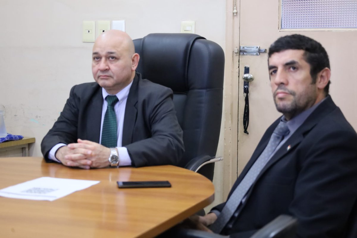 INE_Paraguay's tweet photo. El director nacional del INE, Iván Ojeda; junto a Óscar Barrios, director general de Innovación Estadística y Coordinación del SISEN, se reunieron este jueves con el viceministro de Rectoría y Vigilancia de la Salud, José Ortellado. https://t.co/LubtBBepcP