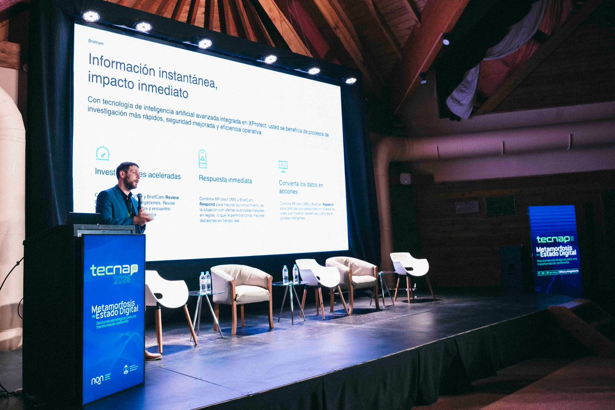OPTIC_Nqn's tweet photo. ¡Intensa jornada en Tecnap 2026! 🚀 Hoy abordamos los pilares de la transformación digital: desde la modernización de infraestructuras IT y el despliegue de nubes híbridas, hasta el rol crítico de la IA para alcanzar redes autónomas y organizaciones conectadas. https://t.co/5B4p8Je5FQ