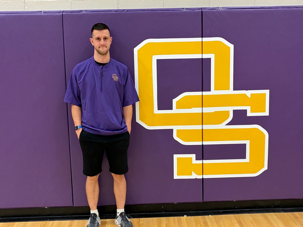 robbyodaniel's tweet photo. Travis Chitwood is the new Oliver Springs Middle School boys basketball coach, according to OSHS Athletic Director Tony Kegley. https://t.co/OJBjtyO7D7