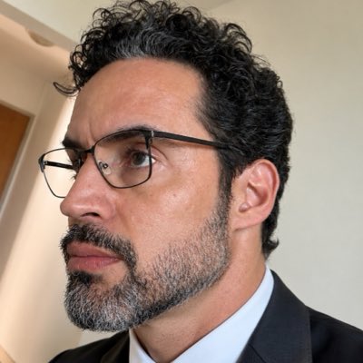 Vfraga's tweet photo. #NovaFotoDePerfil https://t.co/RQ6UOTvorE