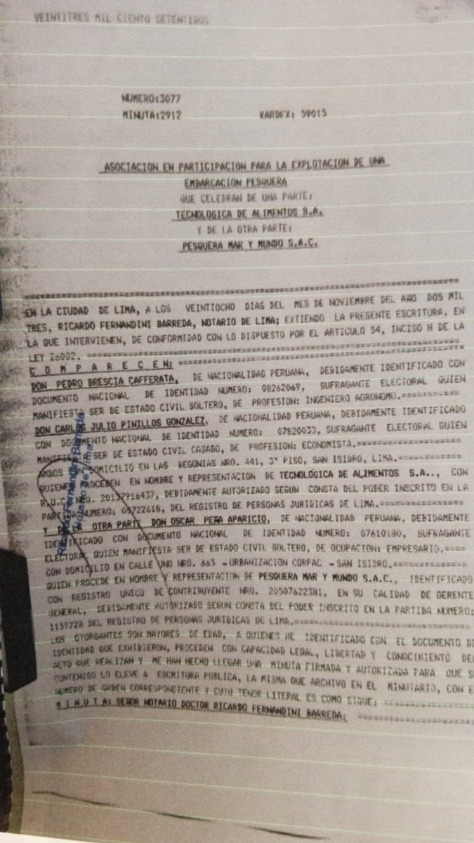erick_bulos's tweet photo. Existe una muy posible organización criminal. Para detenerlos solo se necesita cumplir una sentencia y,  no es cualquier sentencia , es una Ejecutoria Suprema. Se dictó  una segunda sentencia , esta vez del Tribunal Constitucional , la cual dice que no se ha cumplido la Ejecutoria Suprema 1756-2010 que se debe cumplir.

Está organización opera ilegalmente con una medida cautelar vencida , favorecidos por el  @MINPRODUCCION que no acata una ejecutoria suprema y permite la pesca ilegal.
Lucran con derechos de la pesquera Don Rosendo y de Pesquera Mar.

Más de mil quinientos millones de dólares en pesca ilegal y 150 millones de soles en multas que el Estado deja de recibir.

Pero cómo cumpliendo una sentencia se puede poner fin a un tremendo latrocinio , por qué no se ha hecho antes? 
Porque son los Brescia. Son intocables me dicen ...Plop!