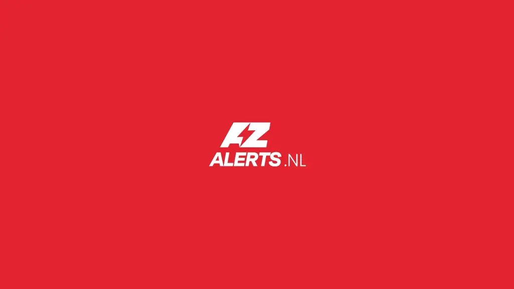 Foot_NL's tweet photo. Un grand merci et chapeau bas à @AZAlertss, site inside d'AZ tenu par un Français, qui annonce tirer sa révérence après plusieurs années de travail remarquable. 

Des transferts en direct, des soirées européennes suivies de près, une podcast, un site— tout ça par amour du club et des supporters. 

On a eu la chance d'échanger avec eux et on sait le sérieux et la dévotion que ça représente. 

Le site continue sous la bannière de Gomotion (?) à partir du 1er juin, mais on voulait saluer comme il se doit ceux qui ont tout construit. 

Bonne suite à vous ! ❤️