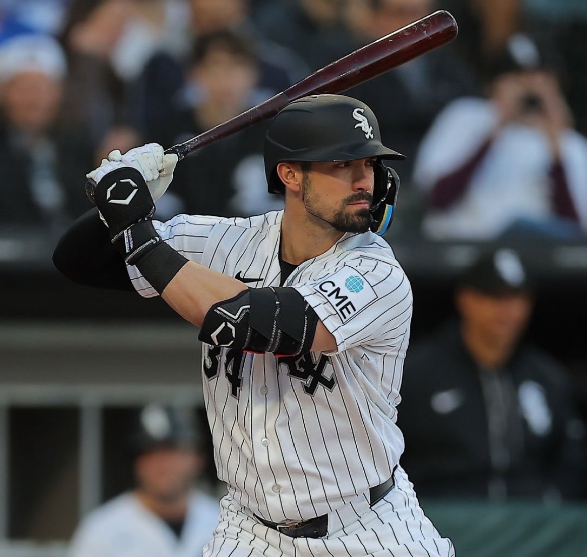 JustBB_Media's tweet photo. Randal Grichuk in 16 games with the Yankees:
.194 AVG | 0 HR | 2 RBI | .535 OPS | 43 wRC+

Randal Grichuk in 18 games since joining the White Sox:
.353 AVG | 4 HR | 13 RBI | 1.124 OPS | 213 wRC+

Grichuk has found his footing in Chicago 🔥 https://t.co/0uk21UILZ6