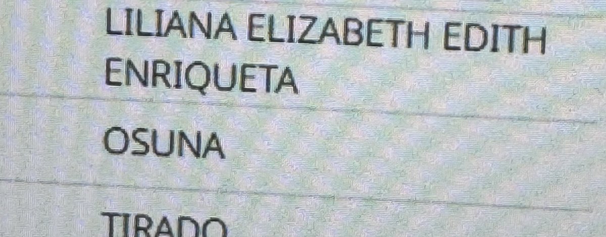 alondravillae's tweet photo. Wey le querían poner los nombres de toda la familia o que jaajajajajaaj https://t.co/RLsKjyGvxE