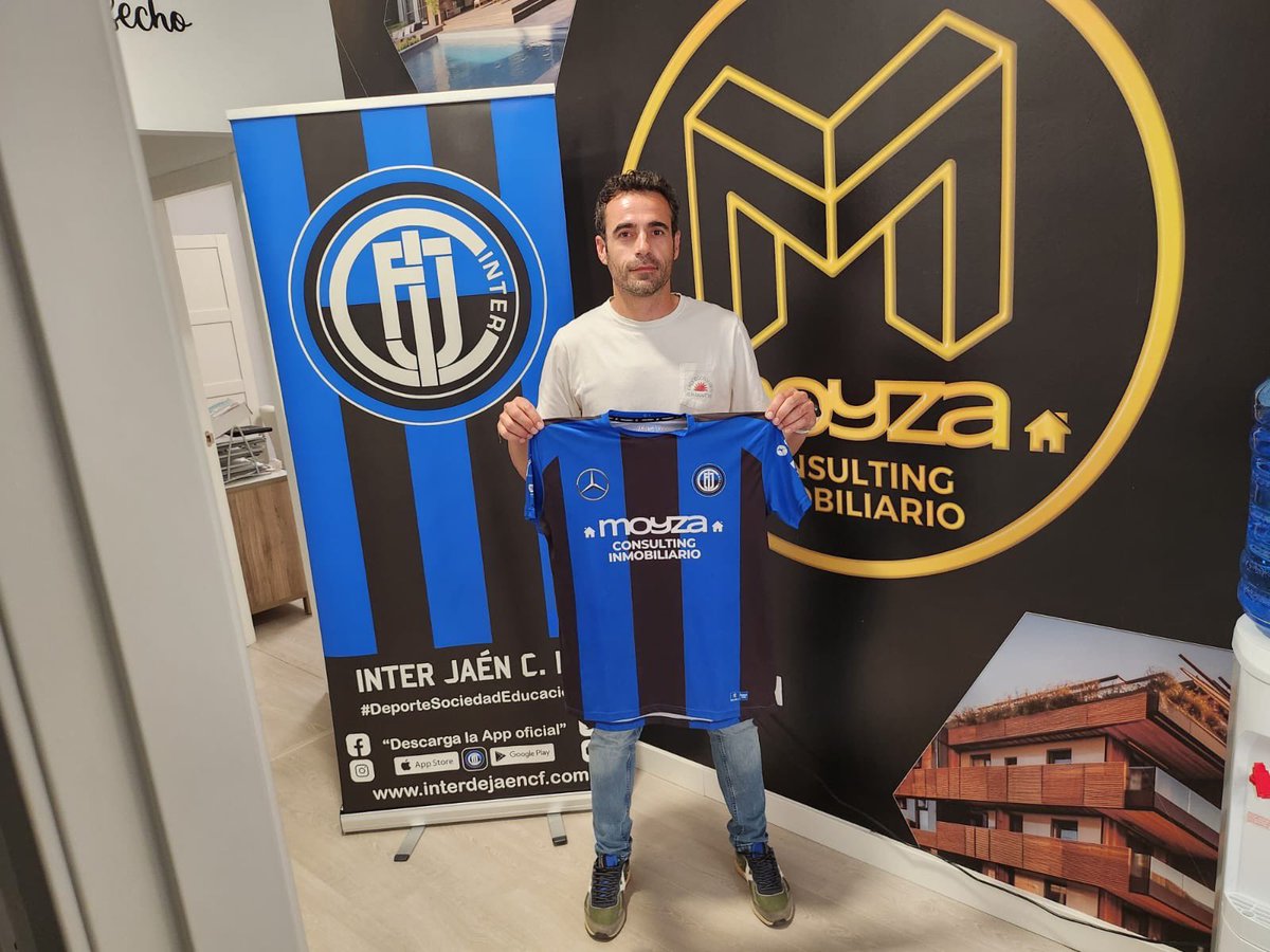 InterJaen's tweet photo. José Manuel da ahora un paso más al frente de nuestro primer equipo. Además, en la temporada 2024/25 ya formó parte del cuerpo técnico del Senior como segundo entrenador ⚽️

Trabajo, compromiso, ilusión y sentimiento por estos colores para liderar esta nueva etapa 💪🏻 https://t.co/kNPpL5Pe65