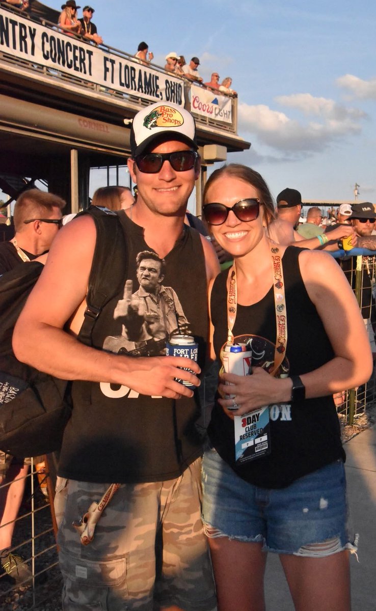 CC_ExchangeGate's tweet photo. 6 weeks until Country Concert 26. https://t.co/tNysxvuLmy