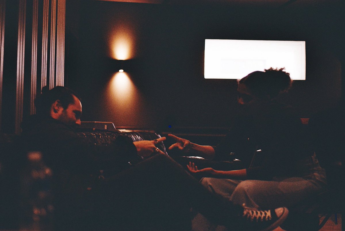 brookecombe's tweet photo. Wiv me mates doin tunes x  @kempstonstreet 

📸 - @DreamMachineHQ https://t.co/WpS2iOu13J