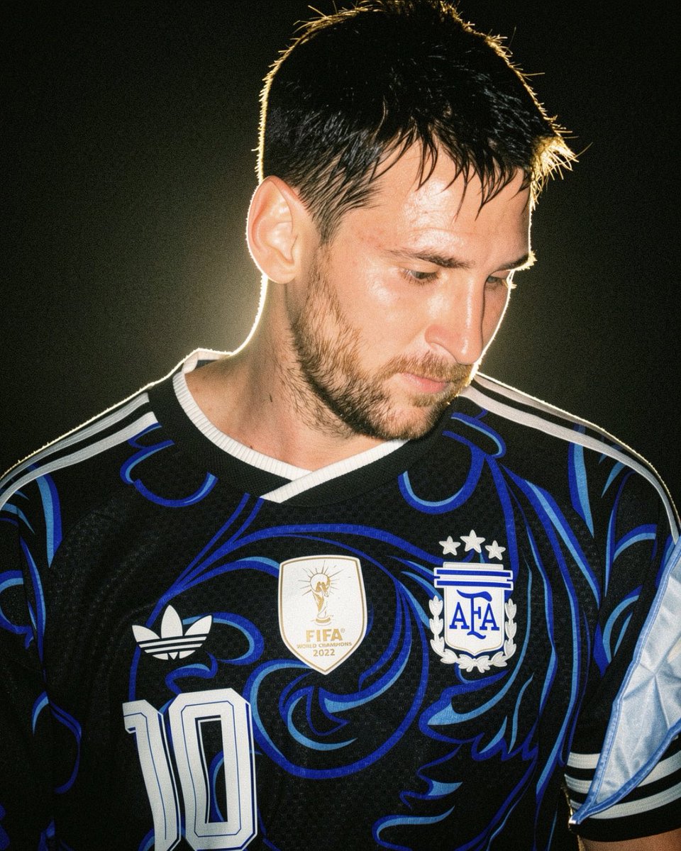 AFASeleccionEN's tweet photo. 𝑺𝒉𝒊𝒏𝒊𝒏𝒈 has always come naturally to us ✨ https://t.co/SZHgOjH1MY