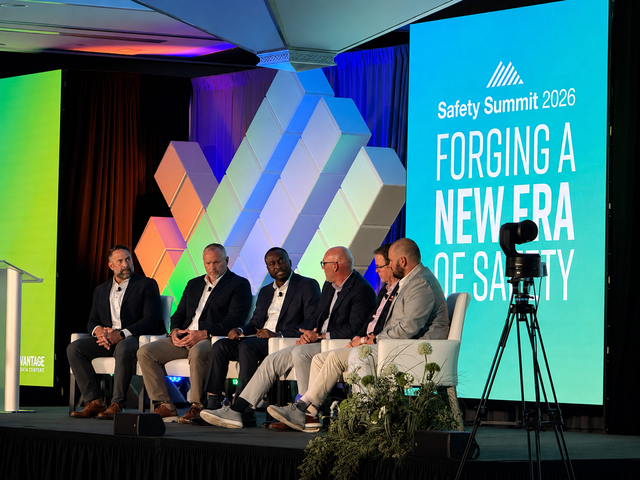 OverwatchMC1's tweet photo. Safety in critical infrastructure isn't optional. It's the foundation everything else is built on.

Proud to support the Vantage Data Centers 2026 Safety Summit and the leaders committed to raising that standard.

#WeAreOverwatch #SafetyCulture #DataCenters https://t.co/ry7LaQfPi7