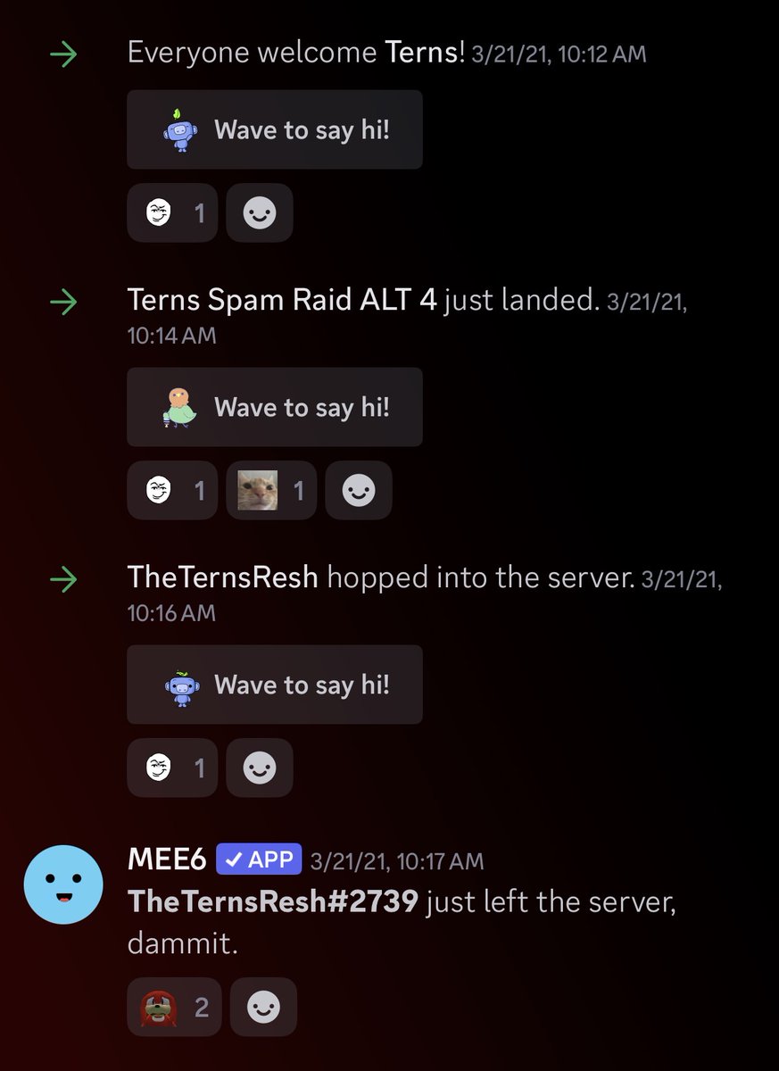 DaBloodyResh's tweet photo. After all this time, seeing the fat bastard getting nothing but hate is still so fucking funny.

Dumbass mf raided my server several times over the years, every single one was unsuccessful https://t.co/GTbnjSYyVF