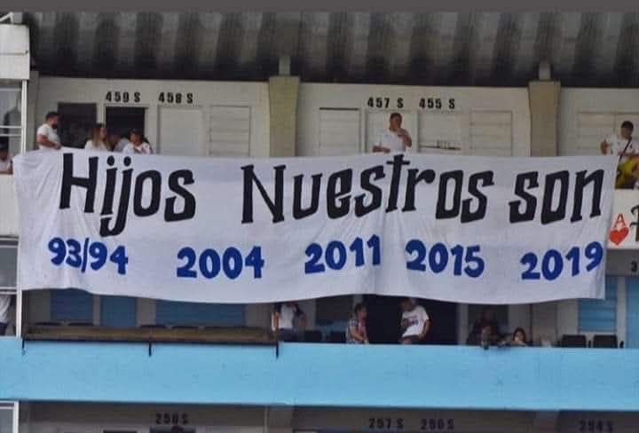 InstaSivar's tweet photo. @resbala2 @AlboMartnez4 Ahí te dejo un recuerdo Gata puta en celo https://t.co/RQ9eqnN7jf