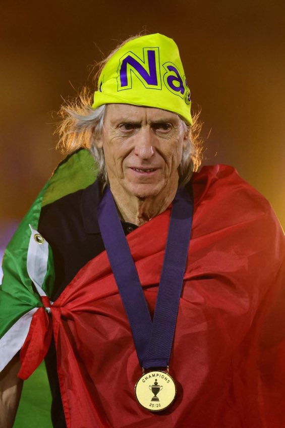 Zxxz37981201's tweet photo. #شكرا_جيسوس
المطنوخ
الداهية
التاريخي
الاسطوره
داعس الطواقي
حارب النفوذ والحكام واللجان داخل وخارج الملعب 
وداعاً أسطورة مدربين العالم جيسوس💛 https://t.co/PIvZ6eKb8E
