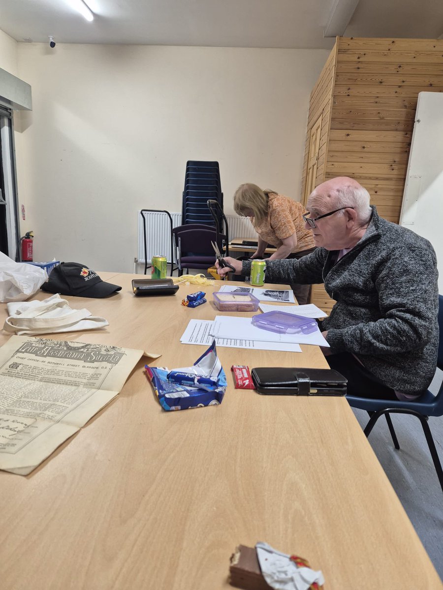 MOT4MEN's tweet photo. MENSELF+’s local history group every Thursdays at 12 noon in the Whiterose Hall #glasgowcitycouncil #thefortecharitablefoundation #thenationallottery #therobertsontrust - all welcome. https://t.co/TPm2Z49CD4