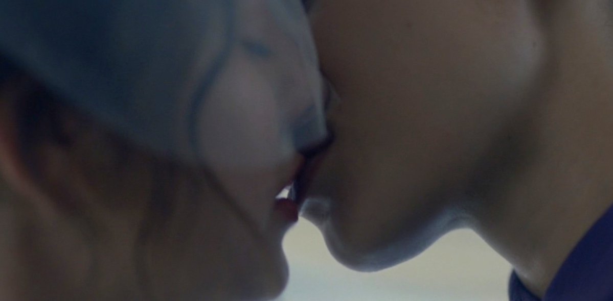 sapphicslike's tweet photo. agnes &amp; becka from the testaments https://t.co/P3tJgmXXCR
