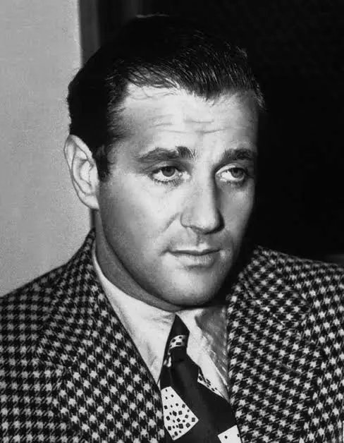 galavanter's tweet photo. @LasVegasLocally I'll take Bugsy Siegel and his Flamingo over this bs. https://t.co/gV0D7Xj5mi