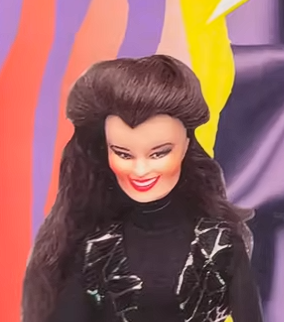 DollyPartoner's tweet photo. @BuffBoyGames @dustinwashere @Nthorntberry @mattwalkr come see me, divas. I'll be at Auntie Granny's waiting. https://t.co/em14ELWHQF