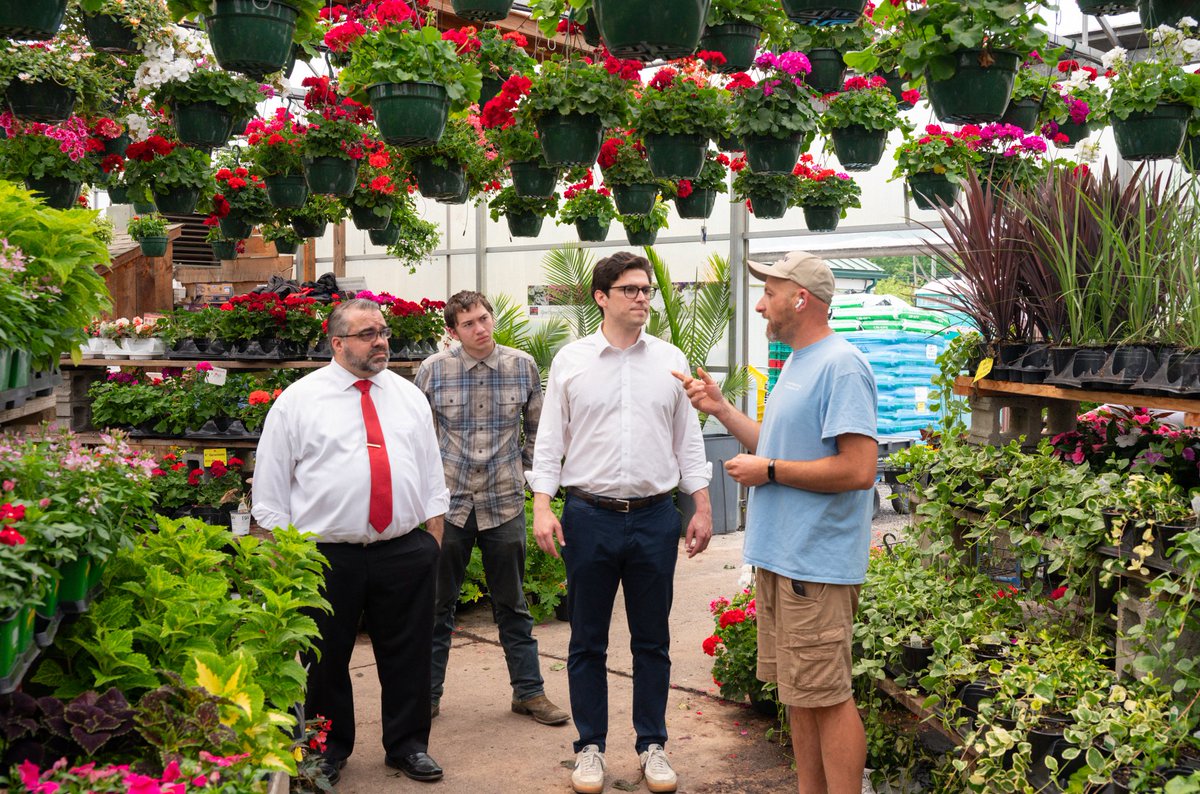 ryanfazio's tweet photo. We had a great trip through the Northwest Hills and Farmington Valley yesterday visiting some wonderful local businesses to hear their concerns.

🍽️ Tina’s Cafe 38, Torrington
🚜 Gresczyk Farms, New Hartford
☕️ BeanZ & Co., Avon

A special thank you to Mike Criss for State Senate for showing us just a few of the many reasons why the 8th District is so special.

Each of these small businesses are more than jobs and sales, but part of what makes their community special. Thanks to them for taking the time with Mike and me to let us know about the challenges business owners across our state are facing, including rising energy bills and costly red tape.