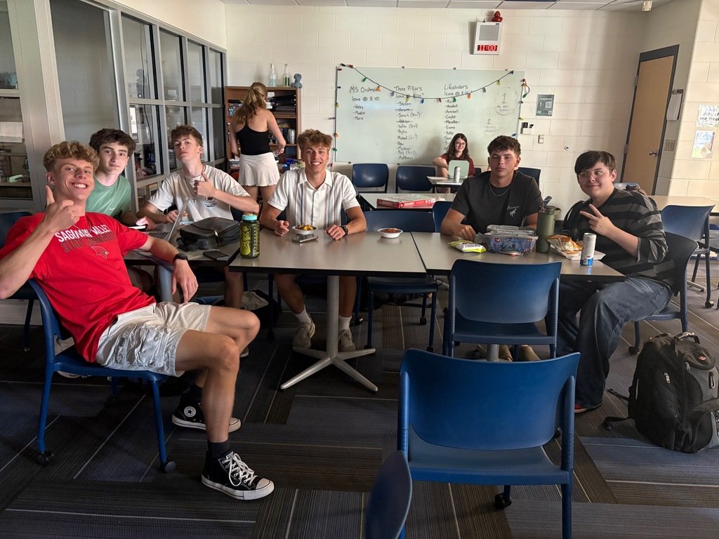 HSHealthScience's tweet photo. More Flicks and Fixins today for the last day of the school year with a taco bar! https://t.co/m1N7HegG0y