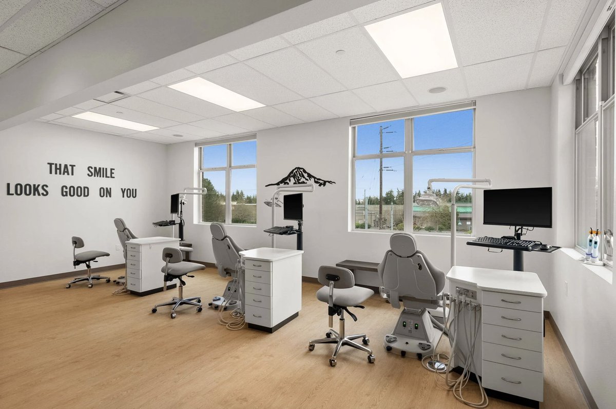 RushCompanies's tweet photo. The project delivery method behind a healthcare remodel can shape everything from timeline and communication to flexibility throughout construction. 🏥✨ 

Take a closer look at how the Design-Build approach helped deliver a new ortho clinic in Gig Harbor: https://t.co/QkbhAWYPft https://t.co/393zPtboi2