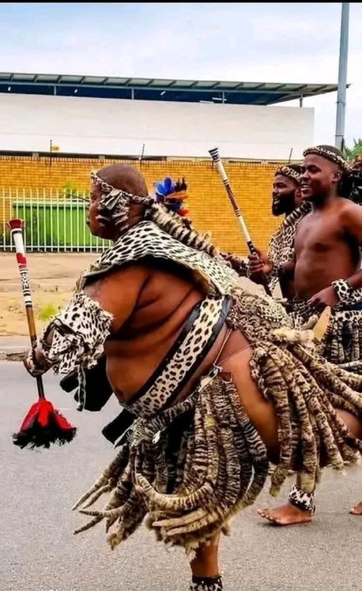 Yaw🇬🇭 tweet media