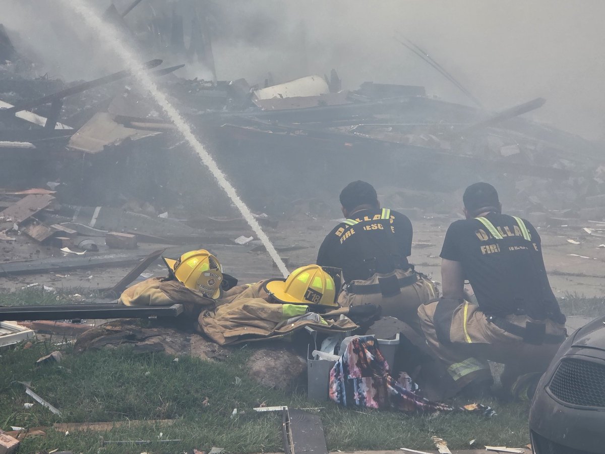 DALLAS FIRE-RESCUE tweet media