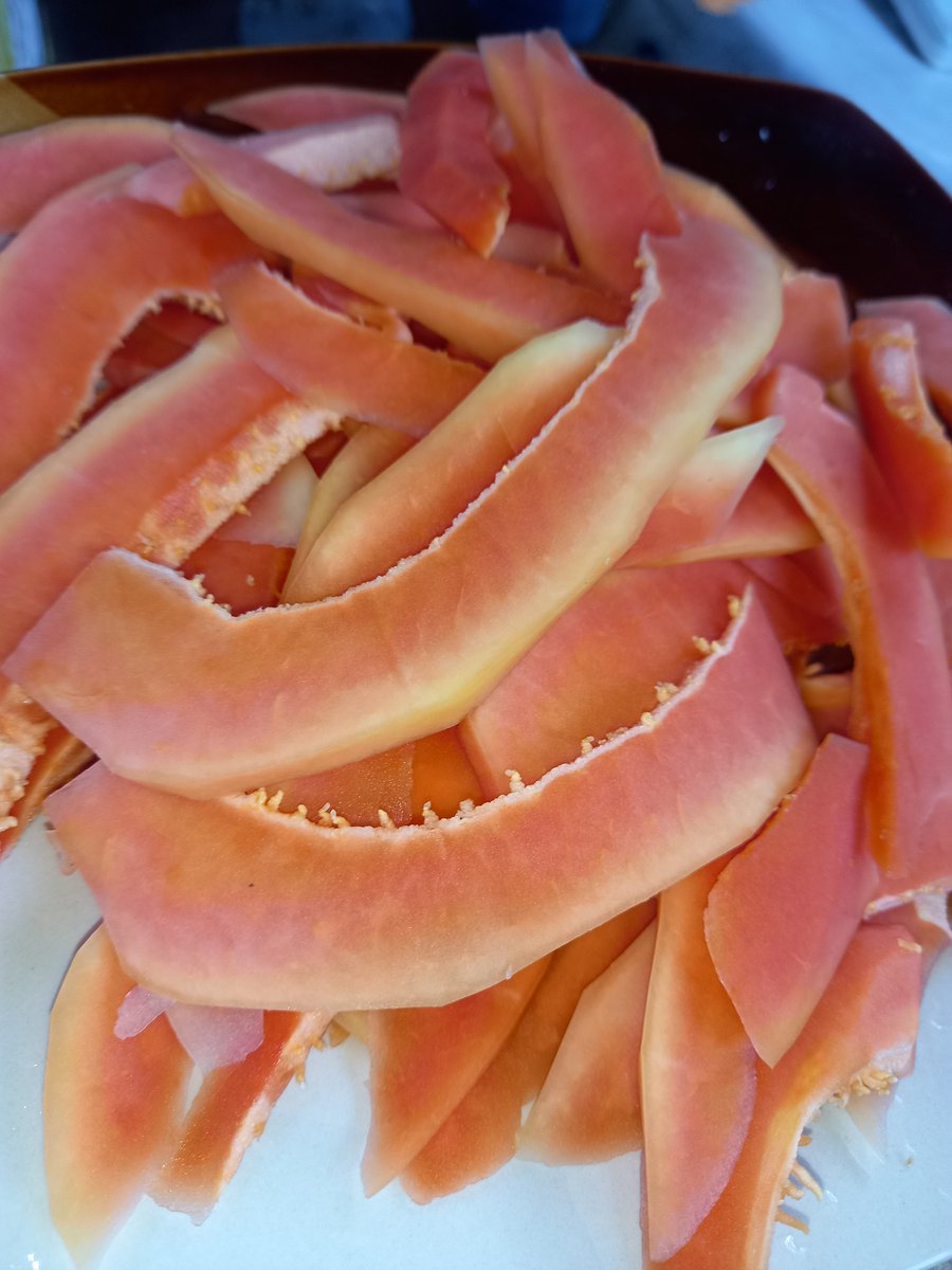 epiphanyfarmltd's tweet photo. Dried papaya. Top quality. https://t.co/8aHSrTUbgS