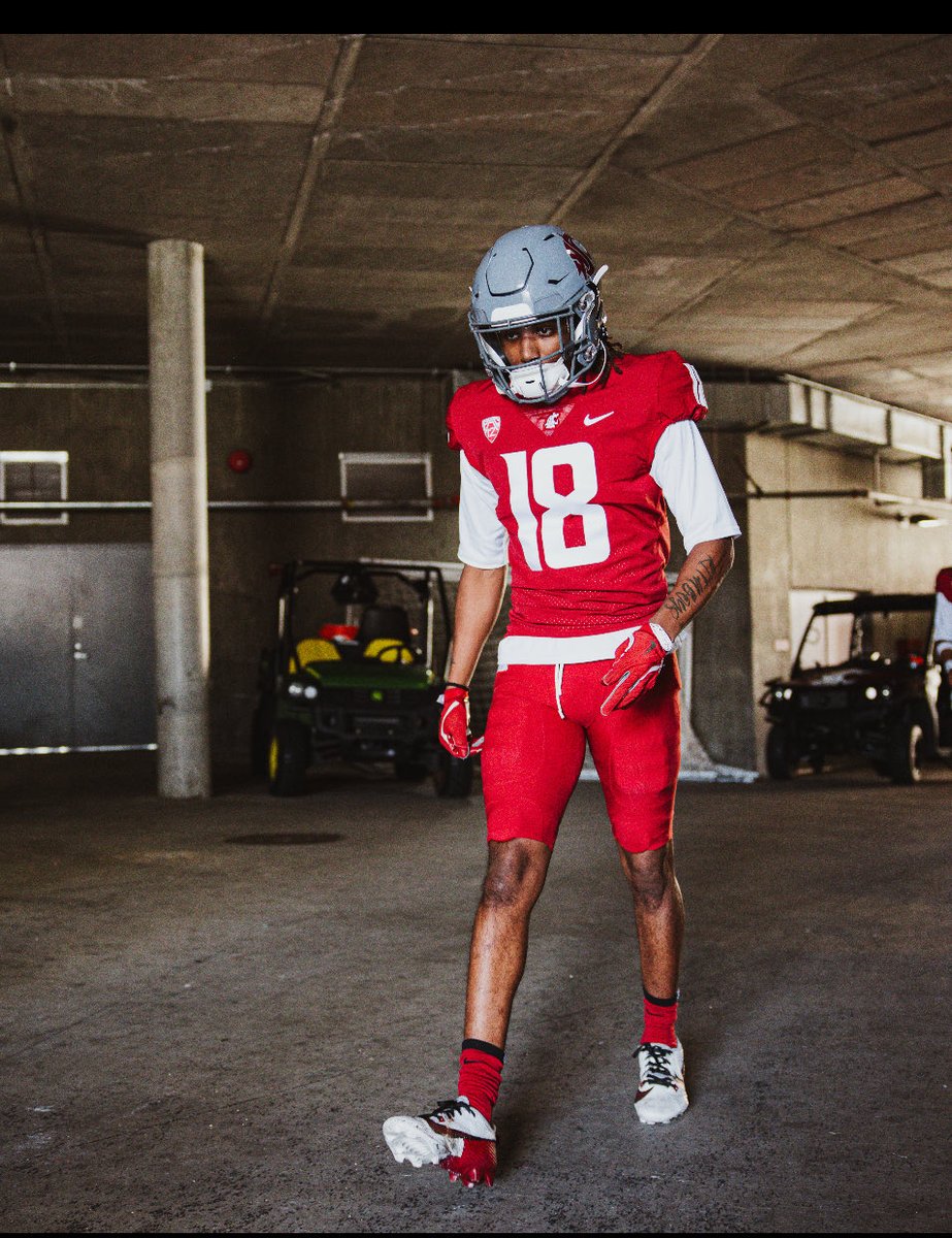 AVCFBCOACHG's tweet photo. Marauders to the next level, the 2025 team continues to enhance opportunities as  Jevon Walker becomes another division 1 signee for Avc under Coach Gordon and Staff. Jevon has officially signed and left at semester and is currently on the roster and playing for Washington State. https://t.co/gucpysHOzo