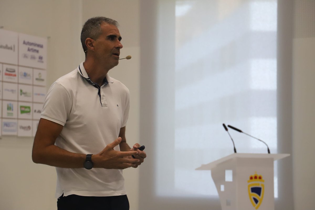 Real Federación de Fútbol Principado de Asturias tweet media