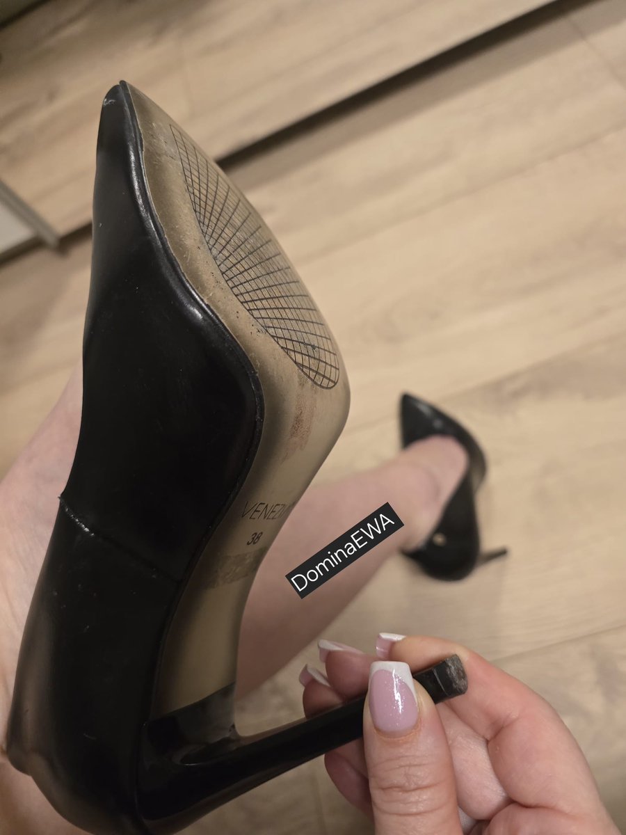 DOMINA_EWA's tweet photo. Do czyszczenia!

@rt_feet https://t.co/ddKzmWl1L2