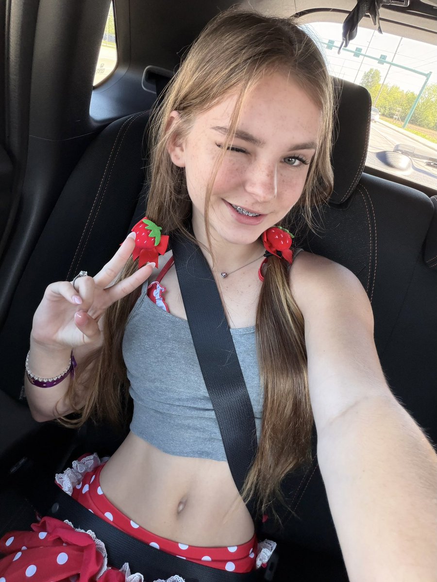 sam tweet media