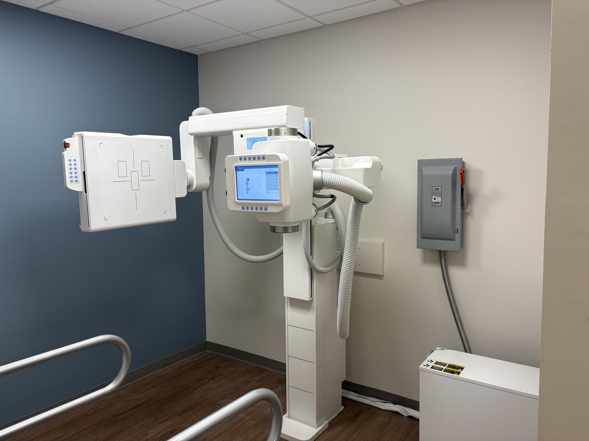 RadmediX's tweet photo. Very clean install of our #AcuityUDR advanced u-arm system. Nice job as always Capital X-Ray! 👏👏👏

Learn more @ https://t.co/AOQZ4oUZDD #radmedix #healthcareinnovation #digitalxray #medicalimaging #orthopedics #capitalxray https://t.co/5fexgdpxTa