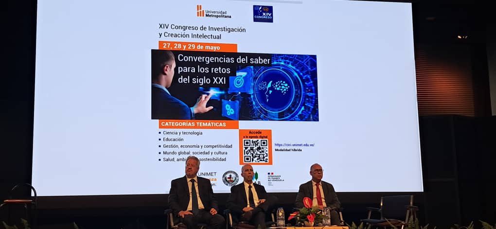 ValeTVCanal5's tweet photo. #Academia || La @EmbaFrancia 🇫🇷 y @UCV_Noticias_ 🎓participaron hoy en el XIV Congreso de Investigación y Creación Intelectual de la Universidad Metropolitana @Unimet, un encuentro de tres días (27,28 y 29 de mayo) en el que expertos nacionales e internacionales debaten sobre tecnología disruptiva y soluciones académicas para el desarrollo sostenible en la región.

El embajador francés, Sr Emmanuel Pineda (@Epineda68) resaltó que Francia está comprometida con el futuro de la educación superior en Venezuela 🇻🇪

​Este espacio se consolida como el epicentro de las soluciones del mañana, abordando temas de vanguardia como el impacto de la Inteligencia Artificial en la sociedad actual.

📸Embajada de Francia