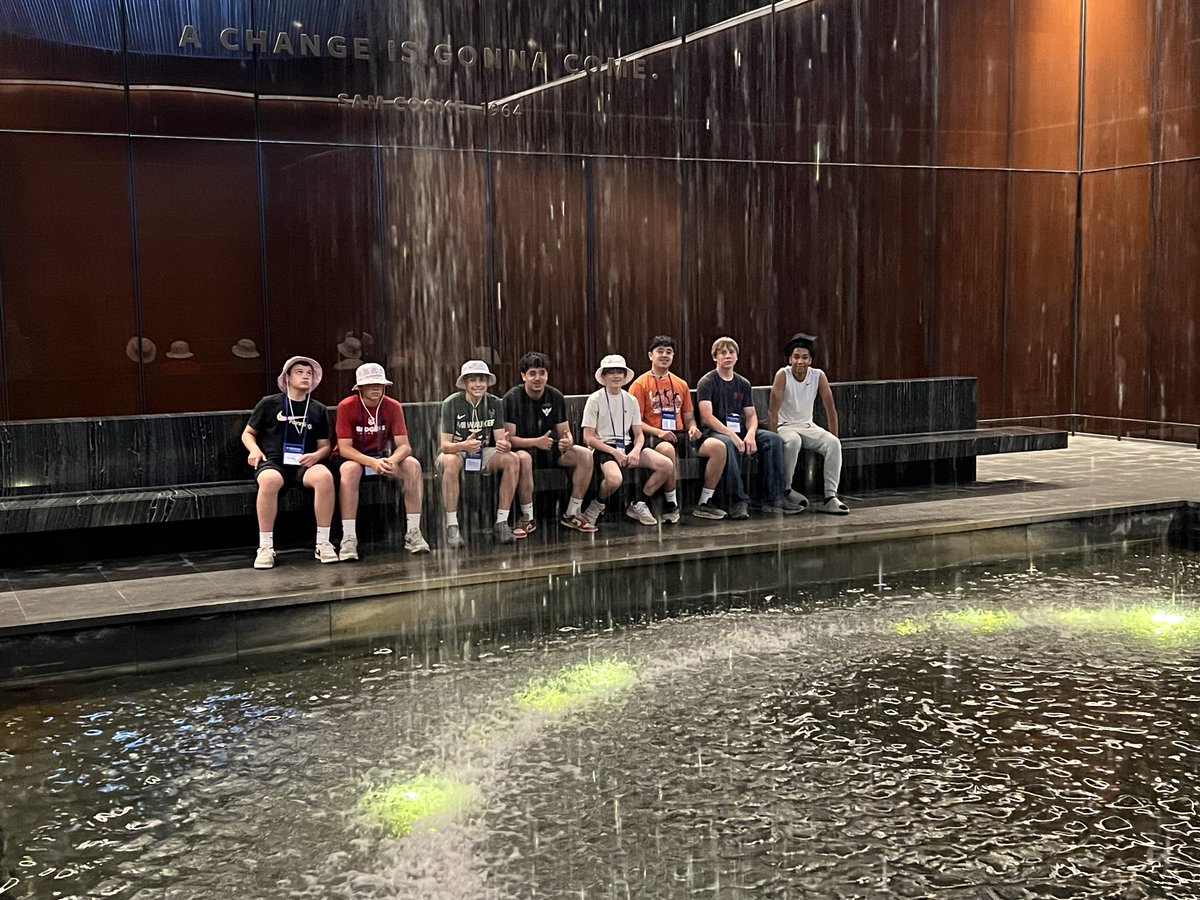 niceguyjonesy's tweet photo. Next stop was the African American Museum where my group took some time to reflect. #KarcherDC26 #deepstuff https://t.co/6ejUhtRtbe