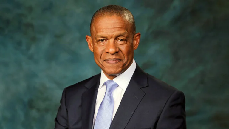 USCAlumni's tweet photo. Professor Erroll Southers, USC’s Associate Senior Vice President for Safety and Risk Assurance, from the FBI to higher education, his career that reflects a commitment to service, resilience, and impact across institutions and communities.

Read more: https://t.co/lrqwpDmbDV https://t.co/ipryKwNn0m