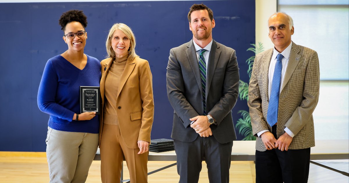 LUBlueTigers's tweet photo. 🎓🏆 Congratulations to Dr. Amber Bell of Lincoln University of Missouri on receiving the 2026 Missouri Governor’s Award for Excellence in Education! Recognized for excellence in teaching, mentorship and leadership. 💙🐯

🔗 Read more: https://t.co/Tuf1Sm0sYX https://t.co/ysPi3vN55A