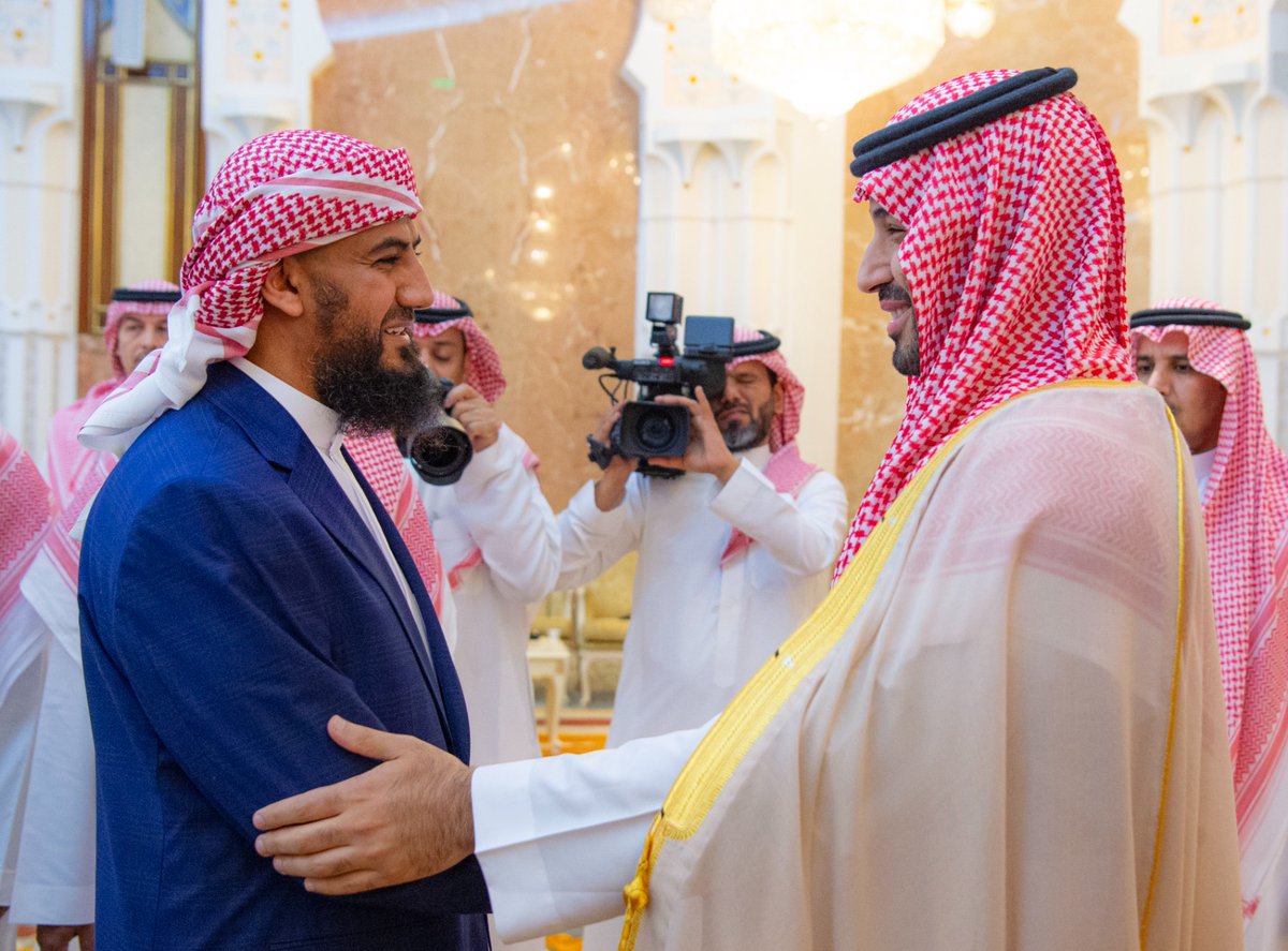 AbuZar3a's tweet photo. تشرفنا بالمشاركة في حفل الاستقبال السنوي الذي أقامه سمو ولي العهد السعودي حفظه الله لضيوف الرحمن وكبار الشخصيات الإسلامية في مشهد يعكس عظمة الجهود التي تبذلها المملكة العربية السعودية في خدمة الحرمين الشريفين ورعاية حجاج بيت الله الحرام

نثمن عاليا ما وفرته المملكة من تنظيم متميز وخدمات استثنائية أسهمت في أداء الحجاج مناسكهم بأمن وطمأنينة سائلين الله أن يتقبل من الجميع صالح الأعمال وأن يديم على أمتنا الأمن والاستقرار.