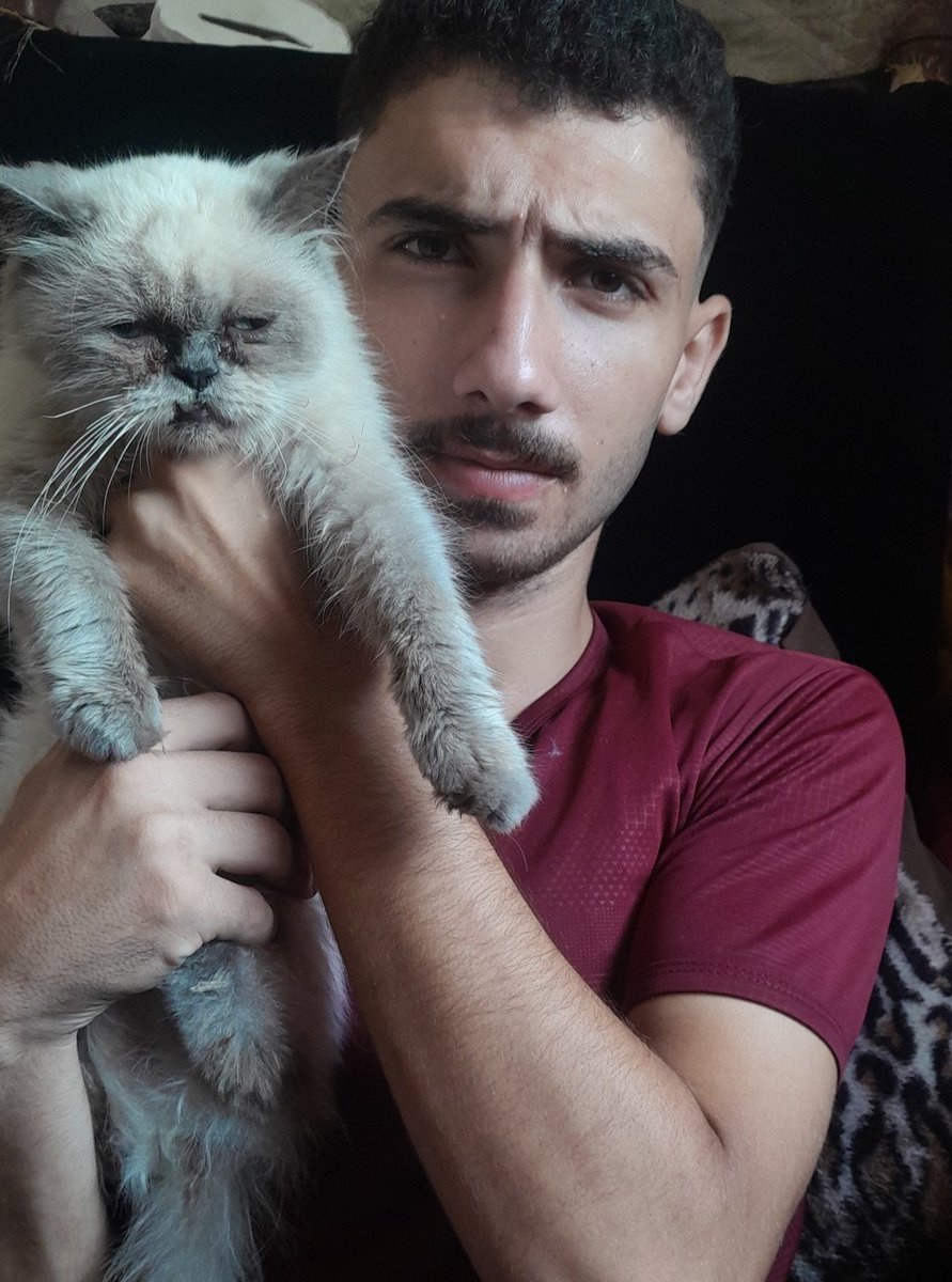 aboodaljbour16's tweet photo. 🚨 Urgent appeal… please don’t scroll past this post. 🚨

For the past two weeks, donations have been extremely slow… so slow that I can no longer consistently provide food and treatment for Lucy.

I tried many times.
I asked for help repeatedly.
I waited.
I tried again.

But today… Lucy collapsed.

I woke up to constant vomiting, and a tiny body that has become painfully thin and exhausted. For the first time, I am seeing her like this… and for the first time, I feel this helpless.

I’m sorry, Lucy…
Sorry that I don’t have enough to ease your pain.
Sorry that I watch you getting weaker day after day while trying everything I can, yet feeling like it is no longer enough.

I am not writing this for sympathy… I am writing because time is no longer on her side.

If you are able to help, no matter how small the support may be, please do not delay.

Because sometimes, some souls do not need much… they only need one more chance before time takes that chance away. 🐾💔

https://t.co/8i8hNmo7EH