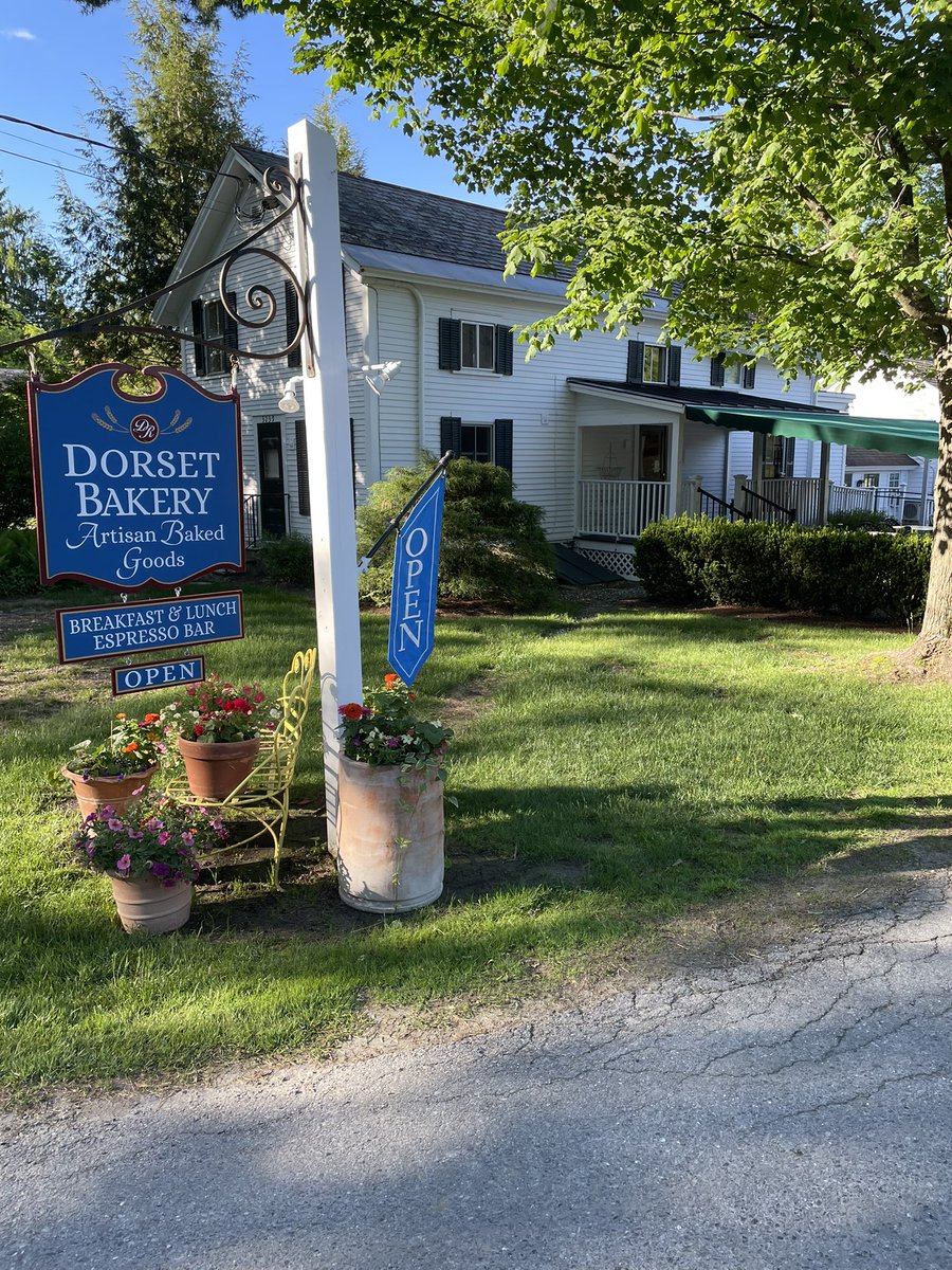 JamesOnsite's tweet photo. Dorset Bakery is now live with the newest state of the art point of sale system from @Shift4, Shift4 Dine. With huge pastries, delicious breakfast, and excellent lunch choices, this a must visit location if you’re in Vermont. https://t.co/e4yMSjVoXL
