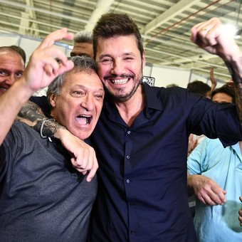 comunidadcuerva's tweet photo. Tampoco nos olvidemos que Arreceygor y Costantino tuvieron el poder para firmar estos papeles en contra de los intereses de #SanLorenzo porque Tinelli y Lammens se presentaron a una eleccion que ganaron y después se borraron.

Todos traidores. https://t.co/LxPB7Vh8fu