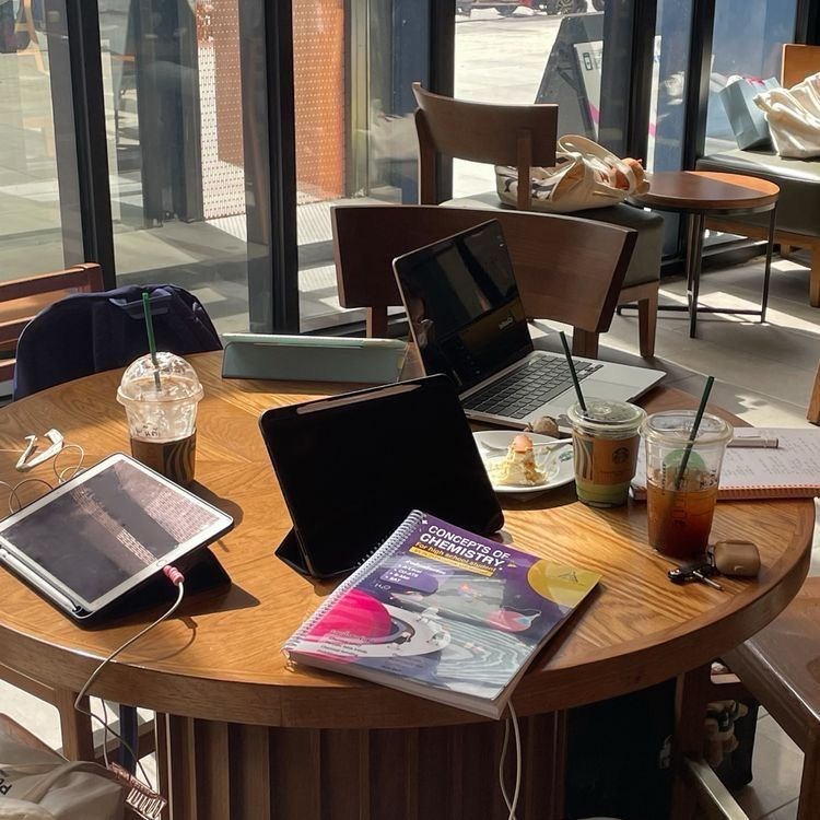 pilatesgirly's tweet photo. no studying without coffee https://t.co/wXaU3GtKwC