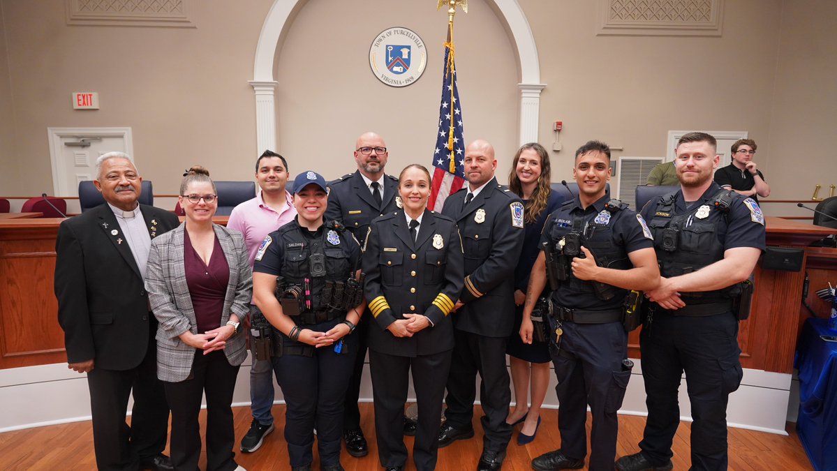 PurcellvillePD's tweet photo. Last night, we proudly hosted the Swearing-In Ceremony for Purcellville Police Chief Sara Lombraña. The event brought together officials, law enforcement leaders, residents, businesses &amp; community partners in support of public safety &amp; community engagement. Congratulations Chief! https://t.co/cM0xoKec0V