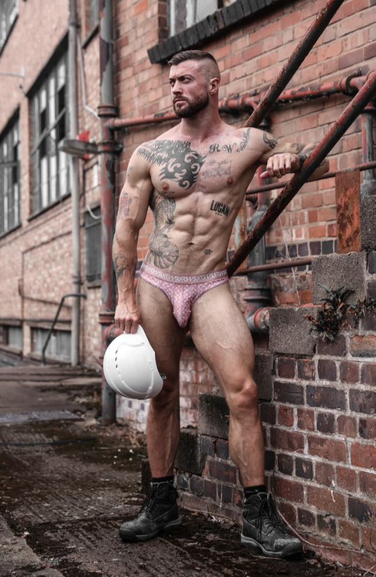 twistedmalemag's tweet photo. #fashion How do you like our fav fashion pick

- @SUKREW -

all collections here: https://t.co/uf3J21b7gx https://t.co/hjNVwloGXT